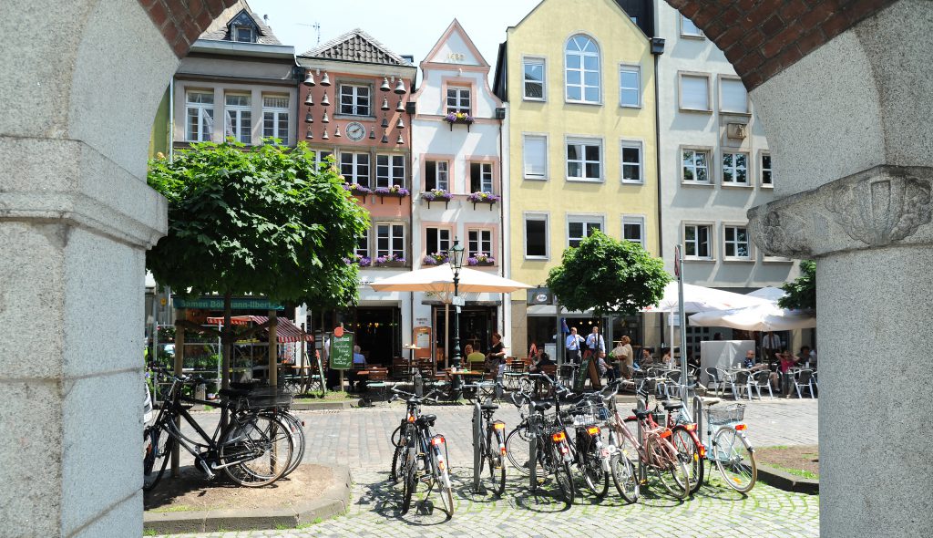 Visiter Düsseldorf - Façades de Altstadt (©Düsseldorf Tourismus GmbH)